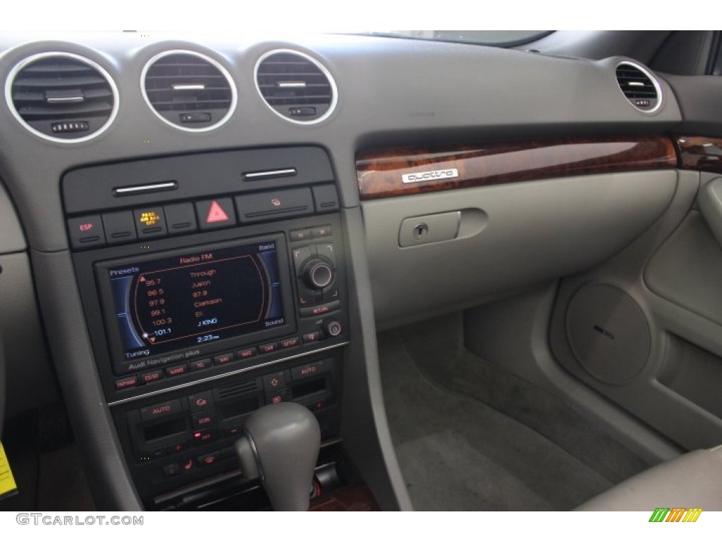 2008 A4 2.0T quattro Cabriolet - Brilliant Black / Light Gray photo #18