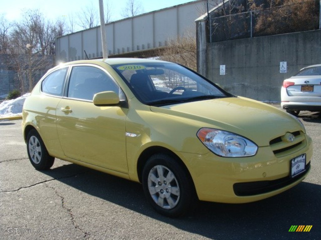 2010 Accent GS 3 Door - Mellow Yellow / Black photo #3