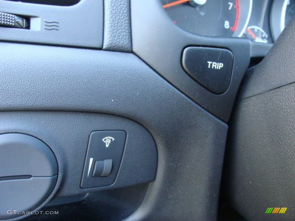 2010 Accent GS 3 Door - Mellow Yellow / Black photo #12