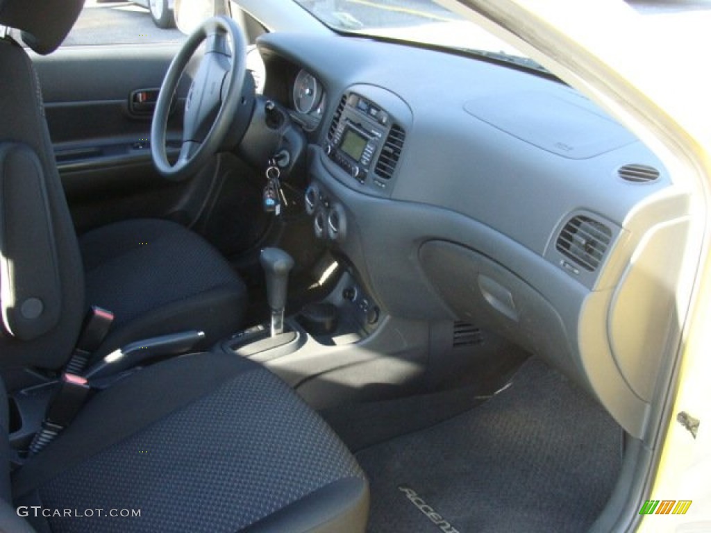 2010 Accent GS 3 Door - Mellow Yellow / Black photo #22