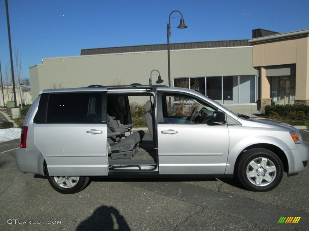 Bright Silver Metallic 2009 Dodge Grand Caravan SE Exterior Photo #89470013