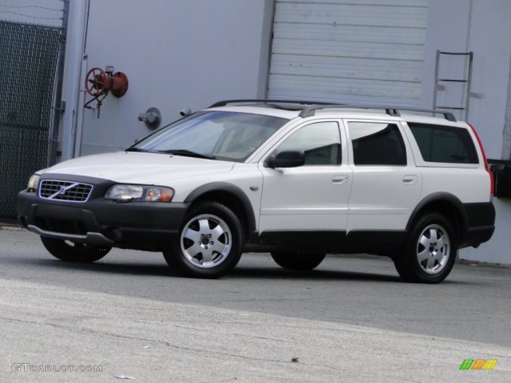 2003 XC70 AWD - White / Beige/Light Sand photo #3
