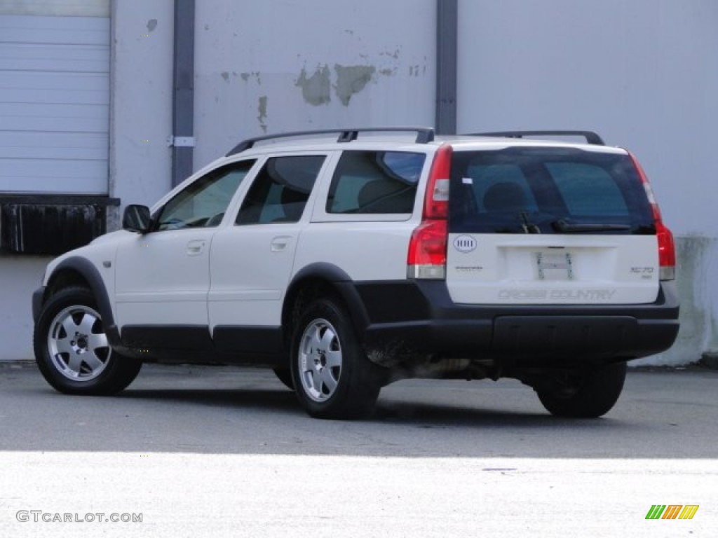 2003 XC70 AWD - White / Beige/Light Sand photo #4