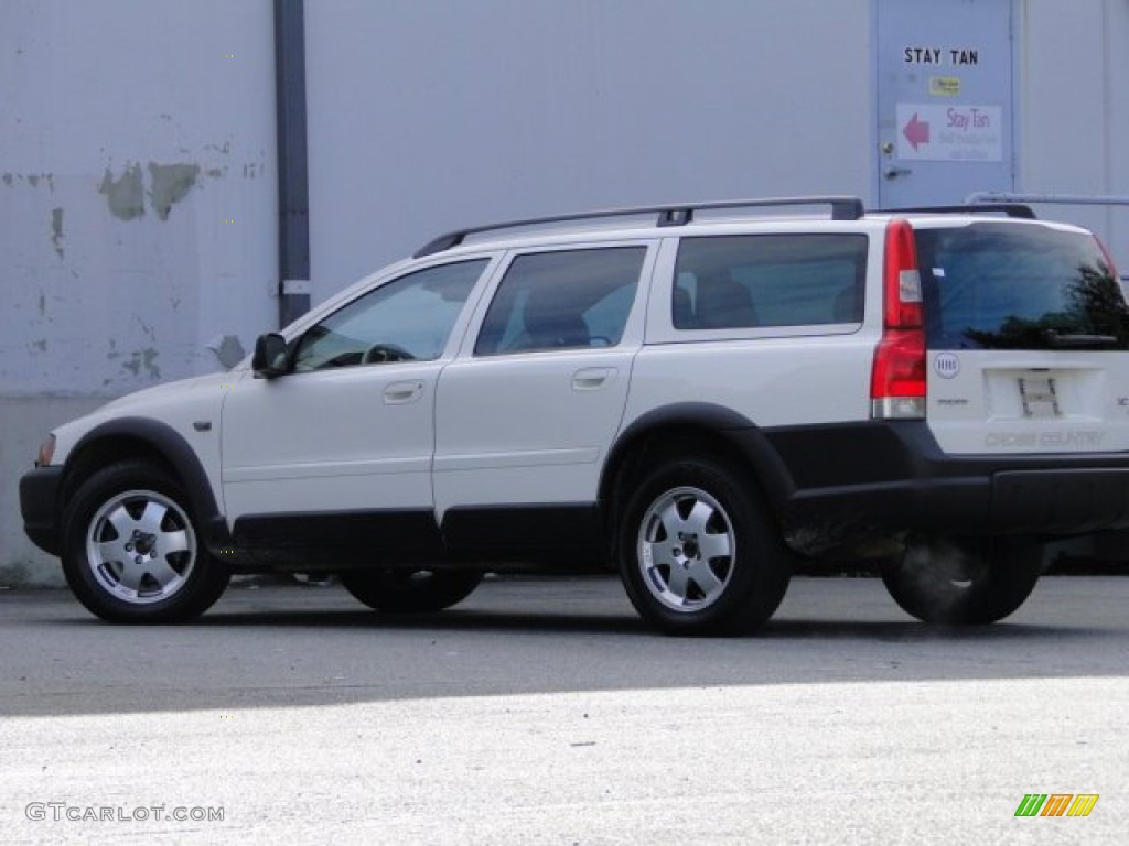 2003 XC70 AWD - White / Beige/Light Sand photo #26