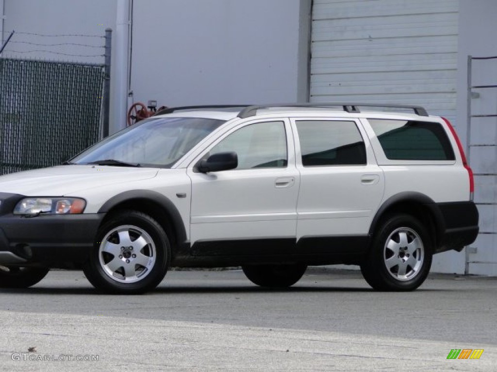 2003 XC70 AWD - White / Beige/Light Sand photo #29