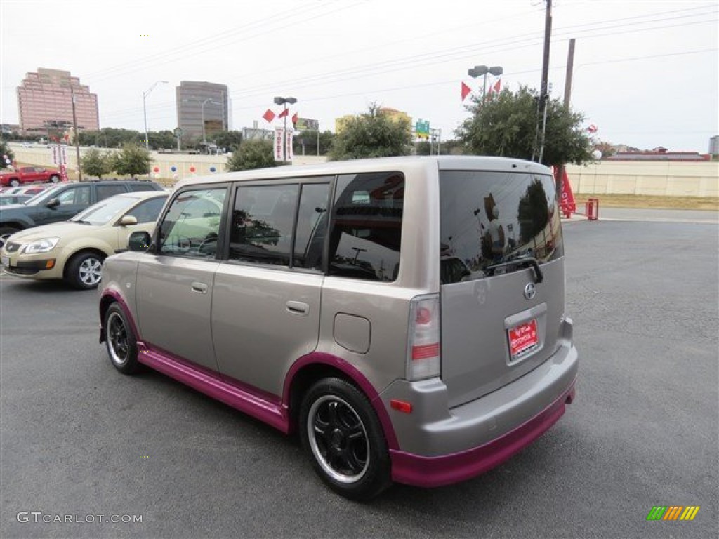 2005 xB  - Thunder Cloud Metallic / Dark Charcoal photo #5