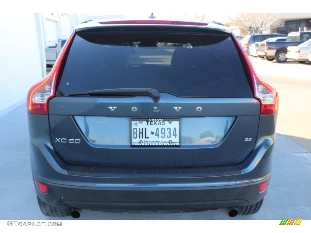 2010 XC60 3.2 - Barents Blue Metallic / Sandstone photo #3