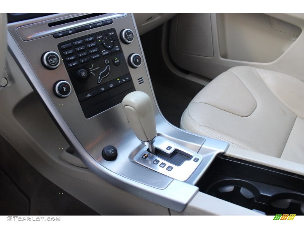2010 XC60 3.2 - Barents Blue Metallic / Sandstone photo #12