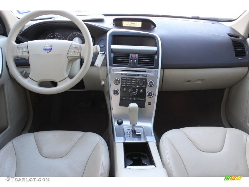 2010 XC60 3.2 - Barents Blue Metallic / Sandstone photo #24