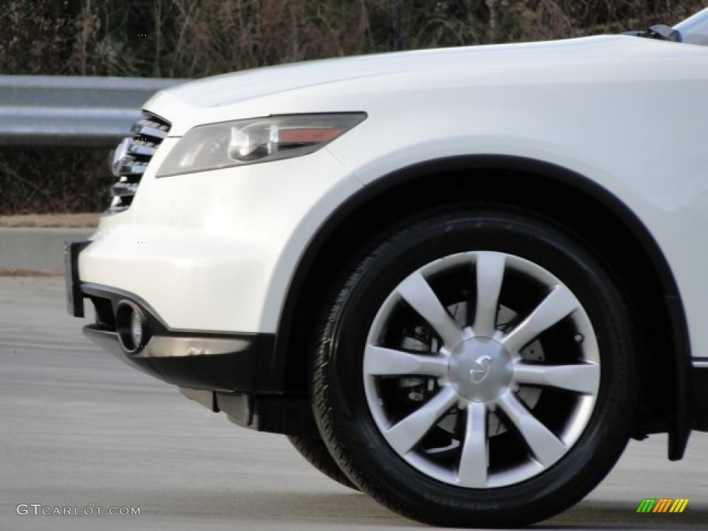 2005 FX 35 AWD - Ivory Pearl White / Willow photo #39