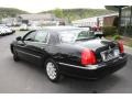 2008 Black Lincoln Town Car Signature Limited  photo #4