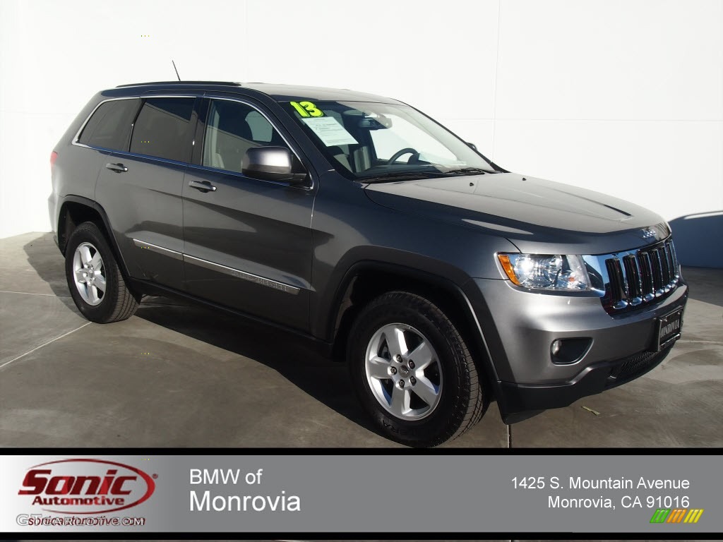 2013 Grand Cherokee Laredo - Mineral Gray Metallic / Dark Graystone/Medium Graystone photo #1