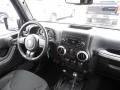 Black - Wrangler Unlimited Sahara 4x4 Photo No. 12