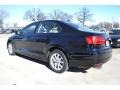 Black - Jetta SE Sedan Photo No. 3