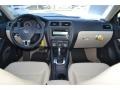 Black - Jetta SE Sedan Photo No. 14