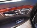 Black - S 550 Sedan Photo No. 16