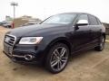 Front 3/4 View of 2014 SQ5 Premium plus 3.0 TFSI quattro