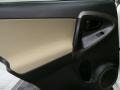 Super White - RAV4 I4 Photo No. 12