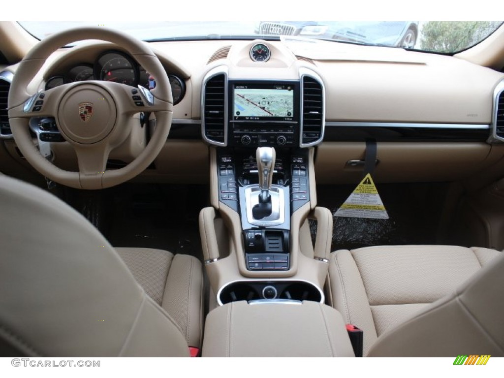 2014 Porsche Cayenne Platinum Edition Luxor Beige Dashboard Photo #89490913