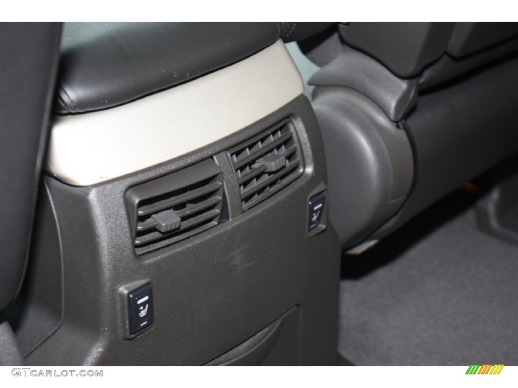 2005 QX 56 - Silver Graphite Gray / Graphite photo #13