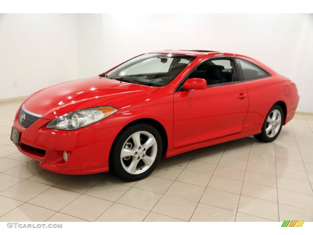 2004 Solara SE V6 Coupe - Absolutely Red / Dark Stone Gray photo #3