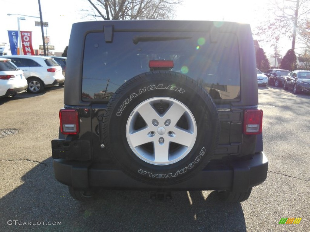 2012 Wrangler Unlimited Sport 4x4 - Black Forest Green Pearl / Black photo #5