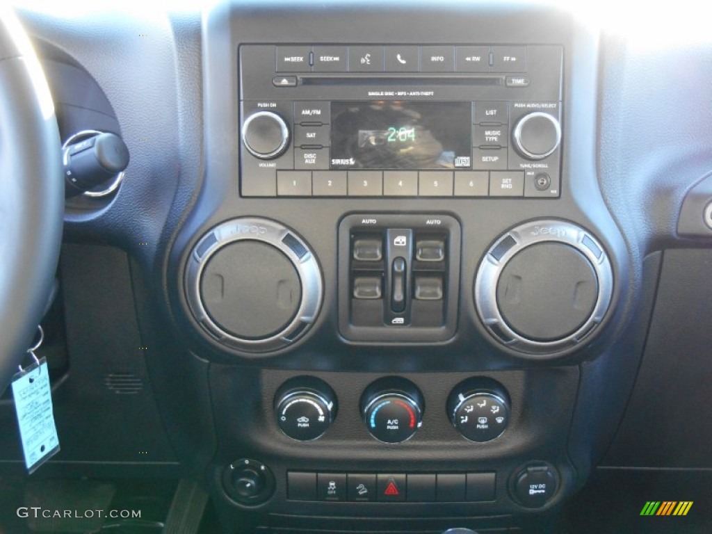 2012 Wrangler Unlimited Sport 4x4 - Black Forest Green Pearl / Black photo #14