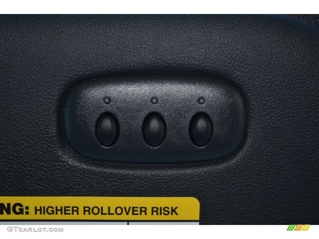 2014 F350 Super Duty Platinum Crew Cab 4x4 - Ruby Red Metallic / Platinum Black Leather photo #29