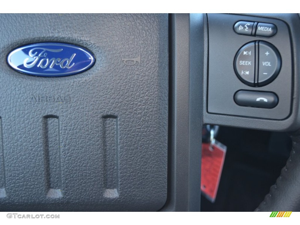 2014 F350 Super Duty Platinum Crew Cab 4x4 - Ruby Red Metallic / Platinum Black Leather photo #31