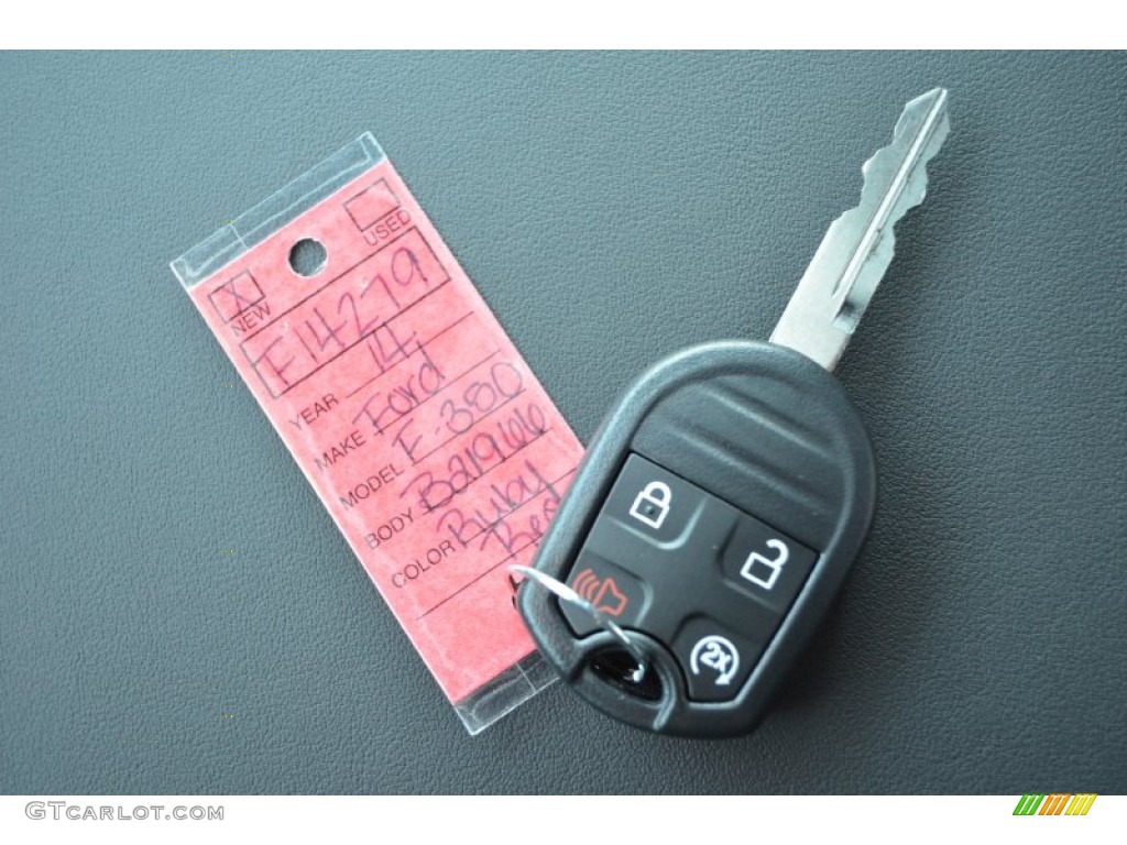 2014 F350 Super Duty Platinum Crew Cab 4x4 - Ruby Red Metallic / Platinum Black Leather photo #38