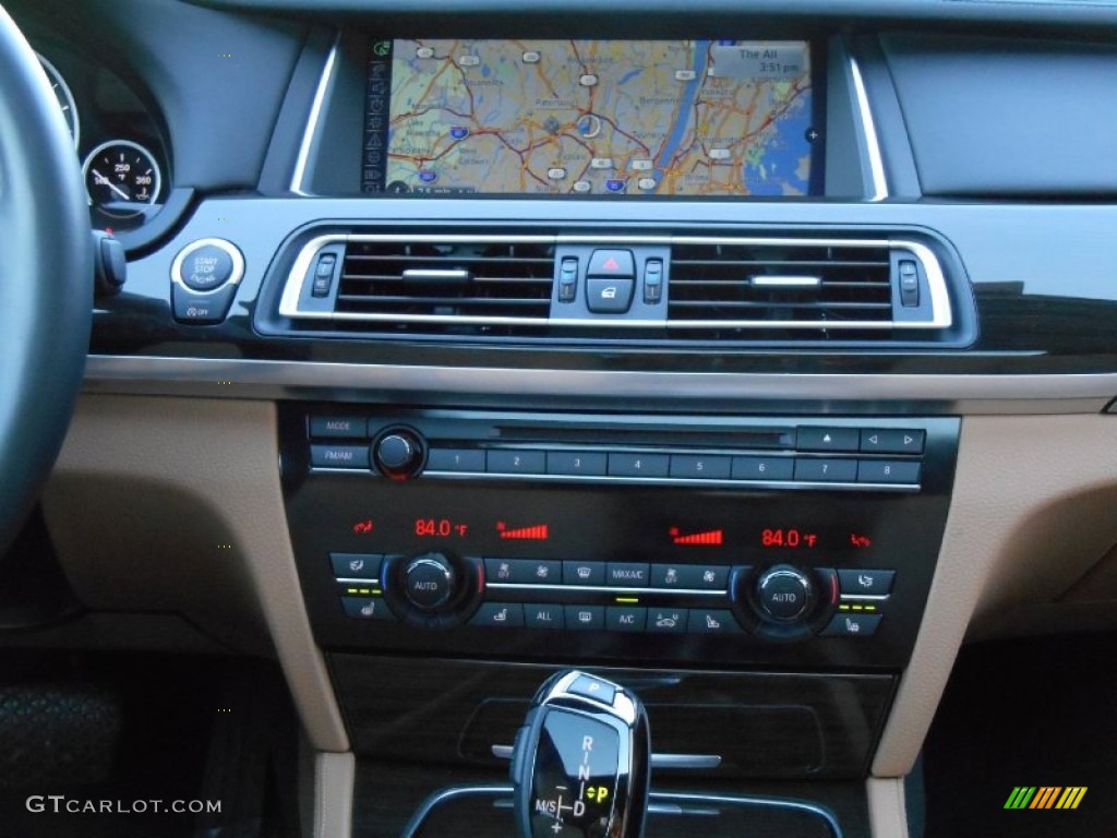 2013 BMW 7 Series 750Li xDrive Sedan Controls Photo #89499047