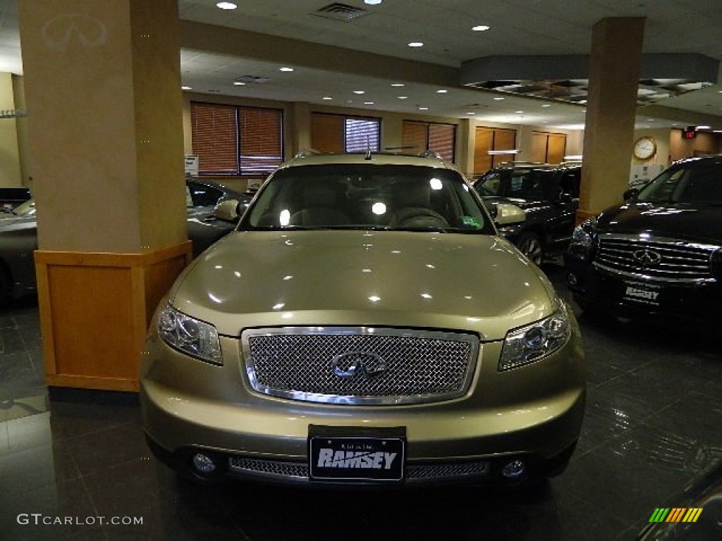 2004 FX 35 AWD - Golden Sand Metallic / Willow photo #1