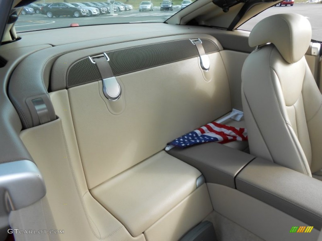 2006 Mercedes-Benz SL 500 Roadster Rear Seat Photos