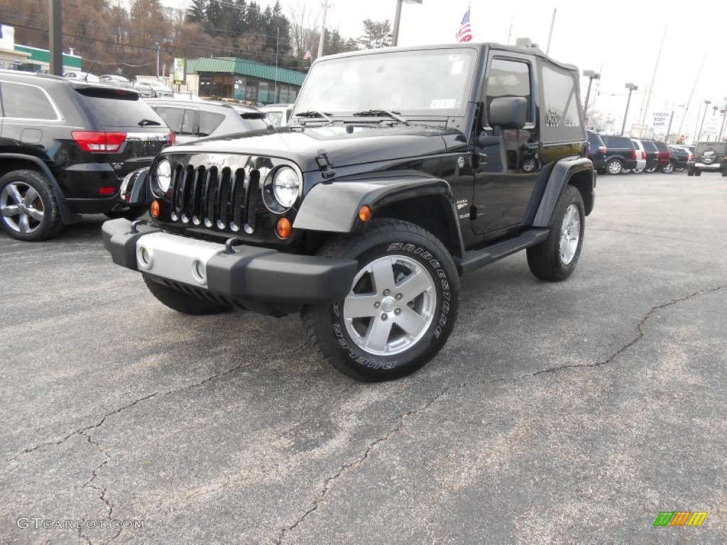 Black Jeep Wrangler