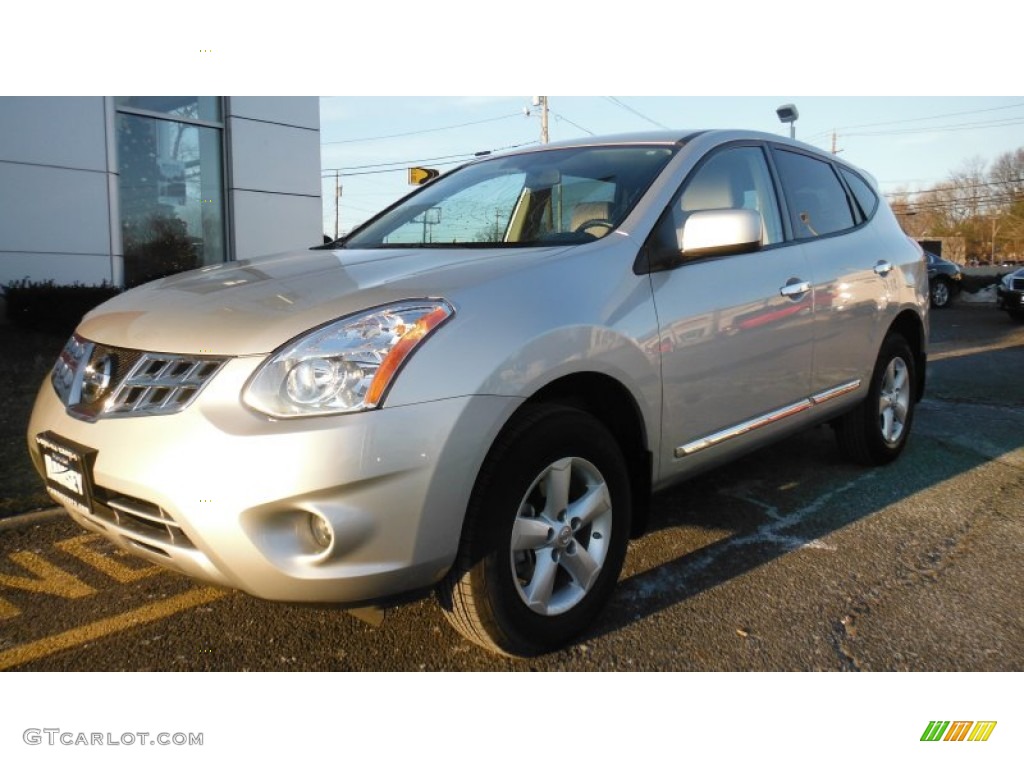 2013 Rogue S Special Edition AWD - Brilliant Silver / Gray photo #1