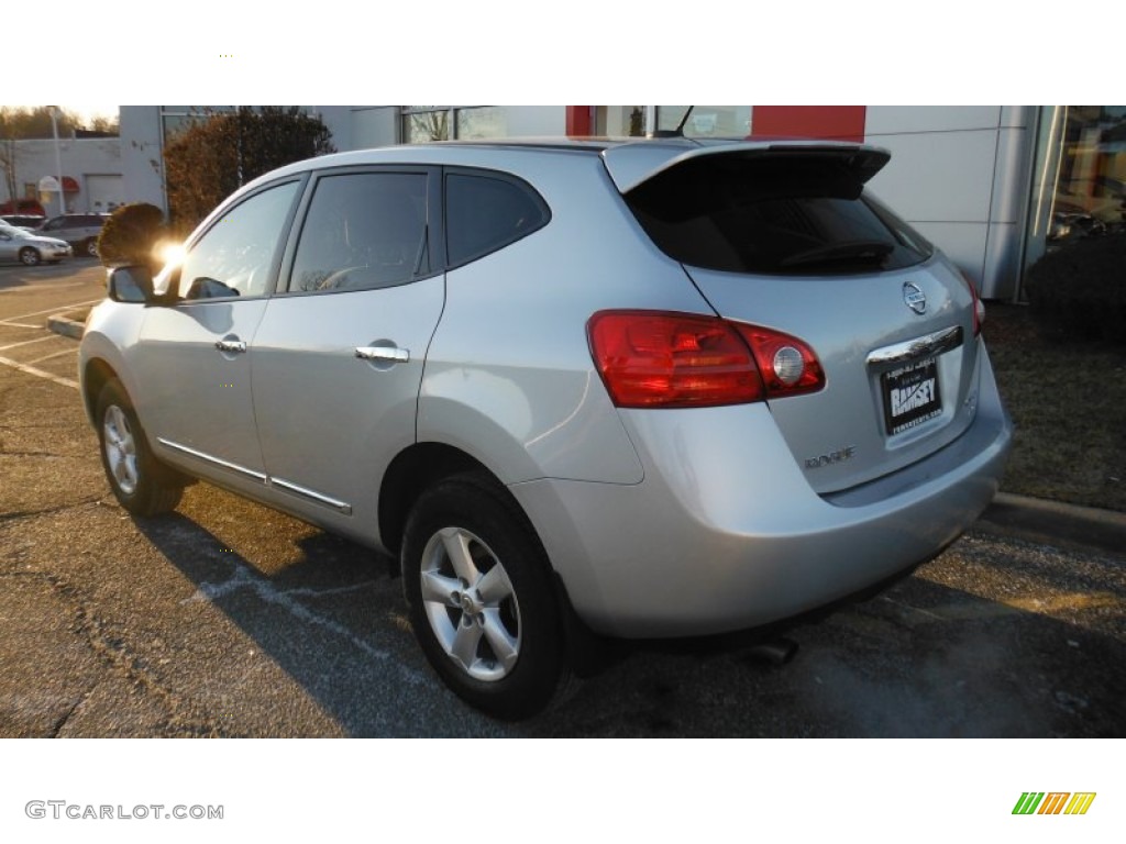 2013 Rogue S Special Edition AWD - Brilliant Silver / Gray photo #5