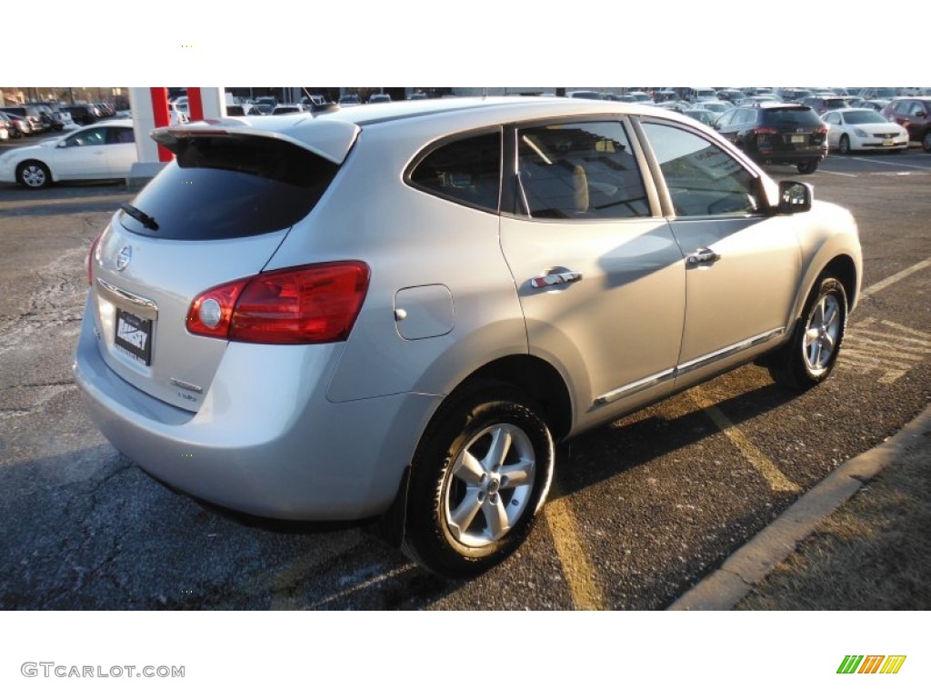 2013 Rogue S Special Edition AWD - Brilliant Silver / Gray photo #7