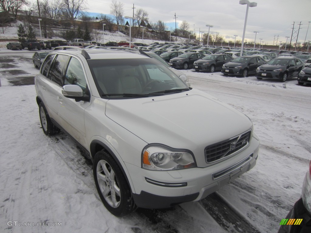 2009 Volvo XC90 V8 AWD Exterior Photos