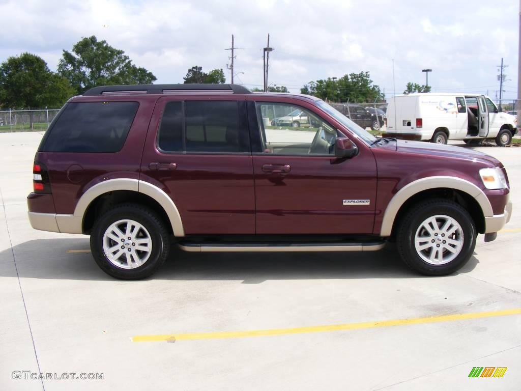 2008 Explorer Eddie Bauer - Dark Cherry Metallic / Camel photo #2