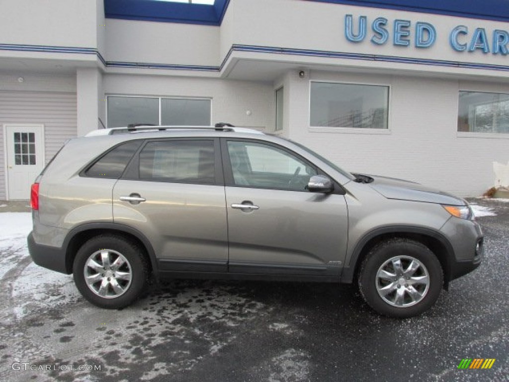 2011 Sorento LX AWD - Titanium Silver / Gray photo #2