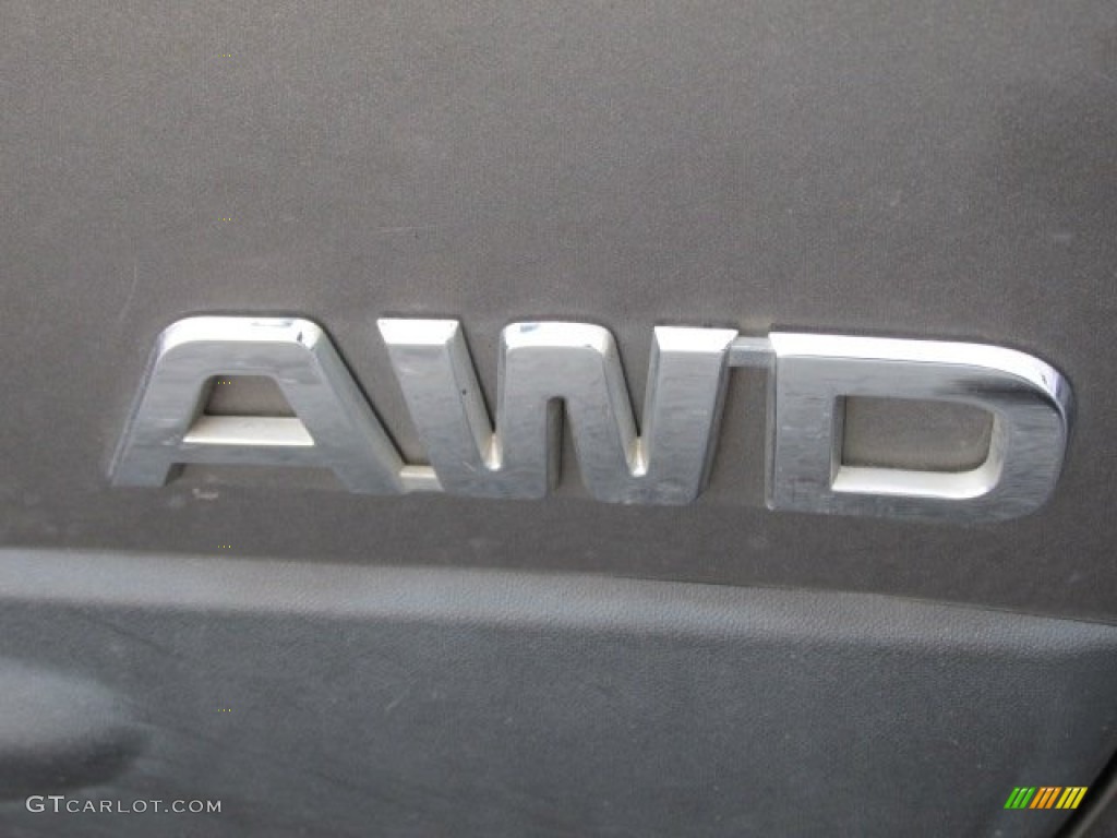 2011 Sorento LX AWD - Titanium Silver / Gray photo #4