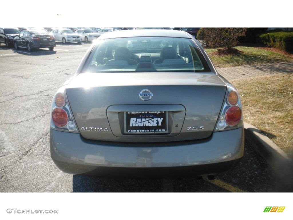 2004 Altima 2.5 S - Polished Pewter / Frost Gray photo #6