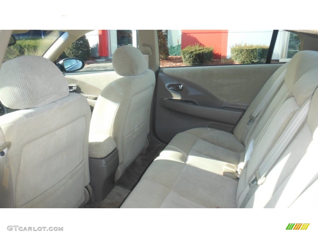 2004 Altima 2.5 S - Polished Pewter / Frost Gray photo #13