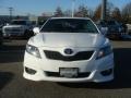 Super White - Camry SE Photo No. 2