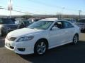 Super White - Camry SE Photo No. 3