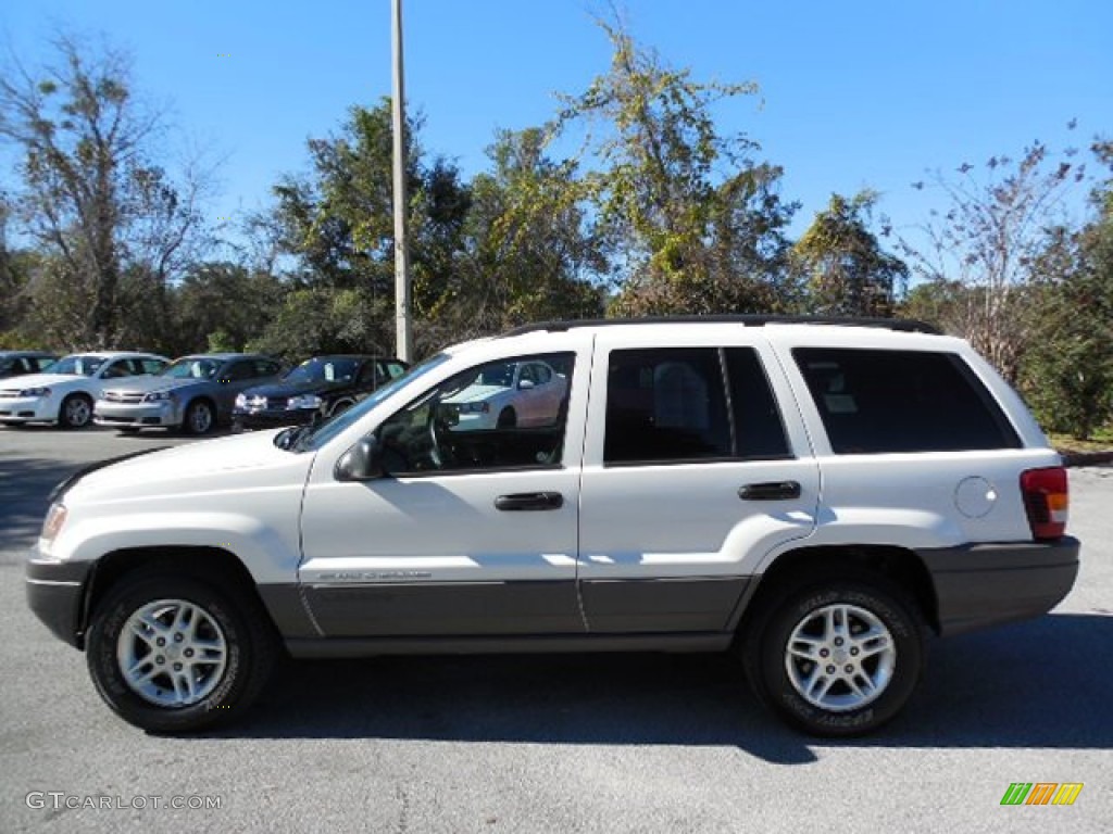 2004 Grand Cherokee Laredo - Stone White / Dark Slate Gray photo #2