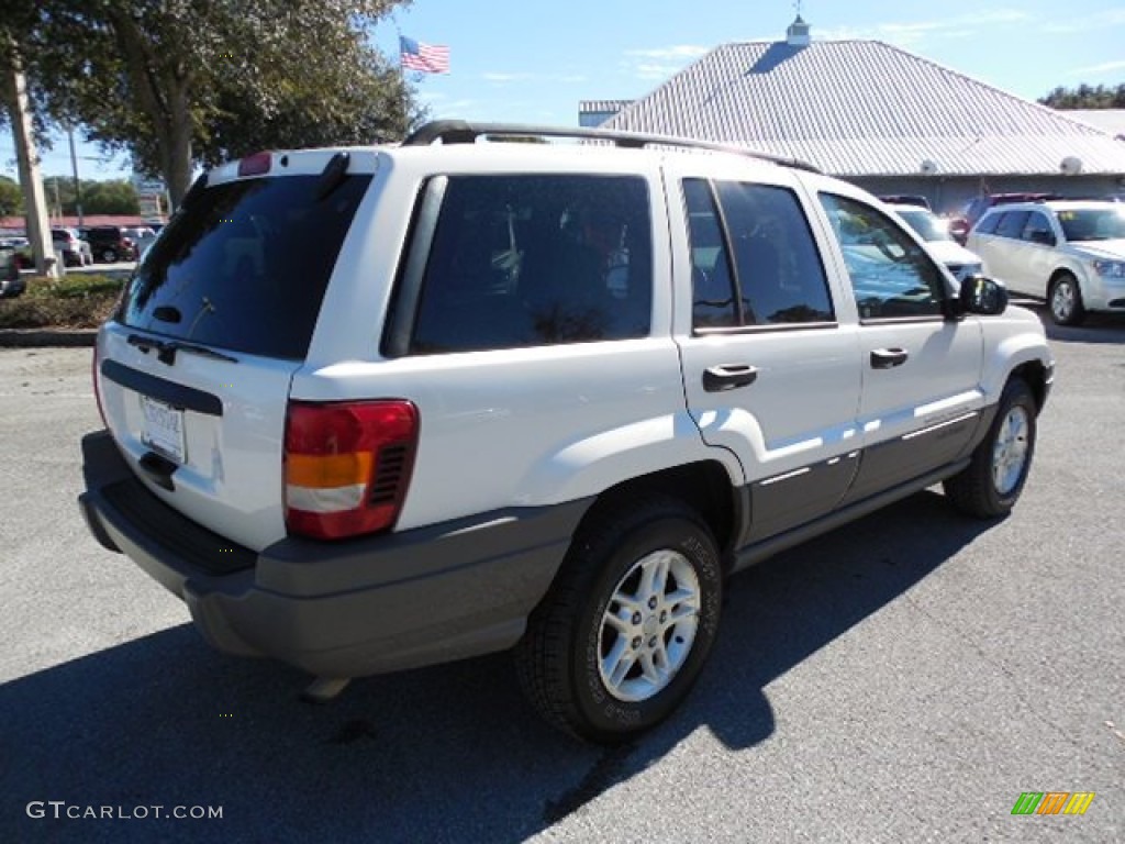 2004 Grand Cherokee Laredo - Stone White / Dark Slate Gray photo #9
