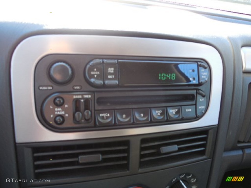 2004 Grand Cherokee Laredo - Stone White / Dark Slate Gray photo #20