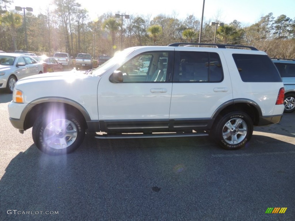 2003 Explorer XLT - Oxford White / Medium Parchment Beige photo #2