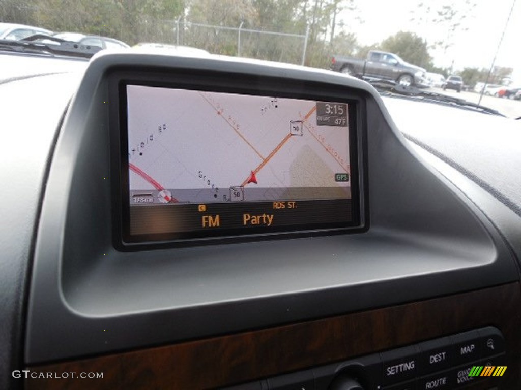 2011 Titan SL Crew Cab 4x4 - Blizzard White / Charcoal photo #20